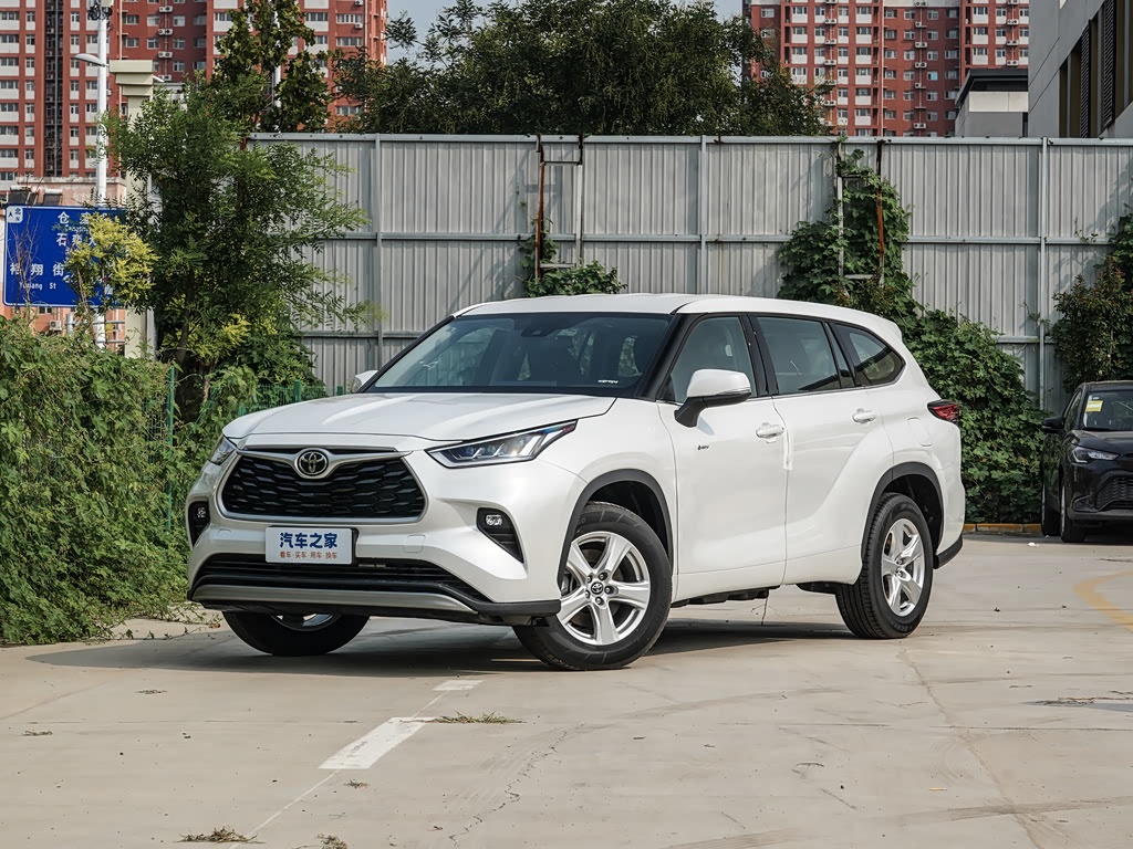 Toyota Highlander IV (XU70)
