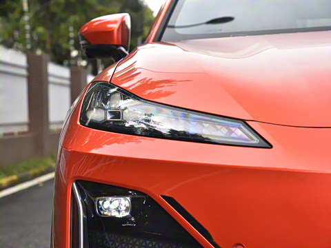 2025�� 215Max ��ΪǬ���Ǽ�ADS SE���̰�