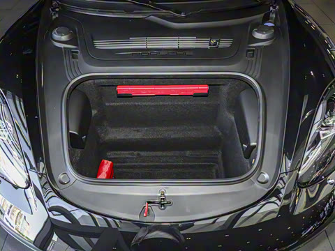 2022�� Boxster 2.0T