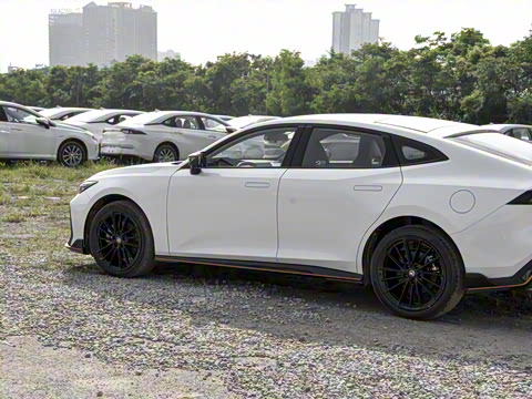 2024�� 2.0T ���ܰ�