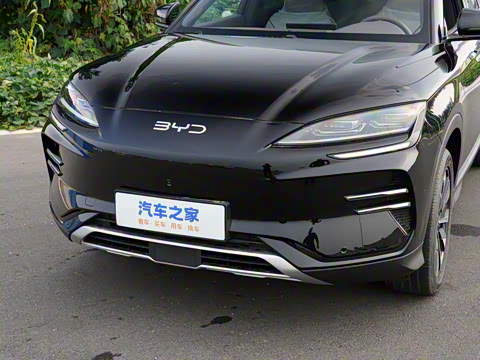 2025�� EV 520km �����