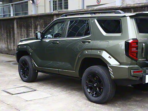 2024�� Hi4-T ���а�