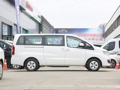 2023�� PLUS 1.8L 7/8�����ʰ�CNG