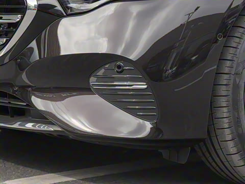 2025�� �Ŀ� E 300 L �����