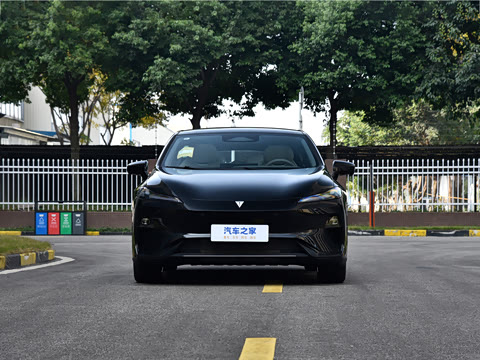 2024�� 300Max���̰�