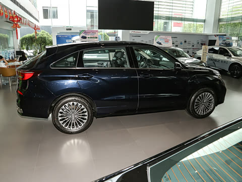 2023�� 370TURBO ����������