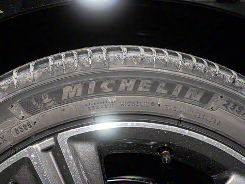 2025�� �˶�ϵ�� 260TURBO ����