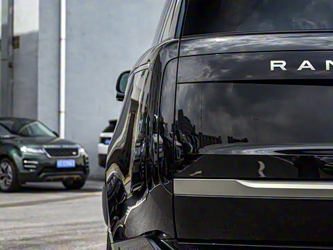 2025�� 3.0 L6 400PS ʢ���ӳ���