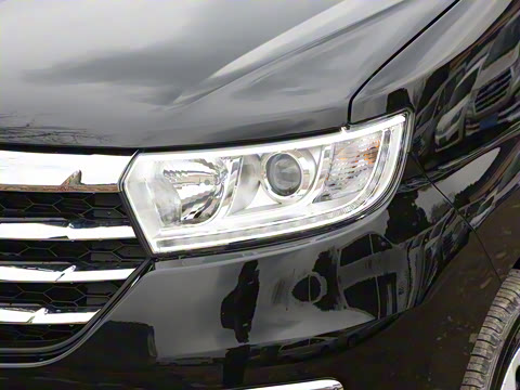 2025�� PLUS 1.5T �ֶ����ʰ� 7/8��