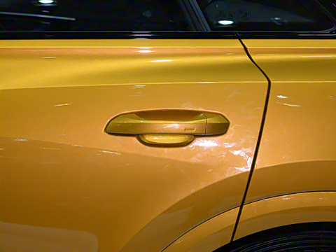 2023�� 55 TFSI ����������