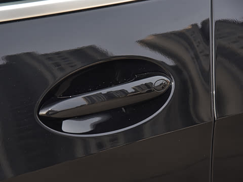 2023�� xDrive 30Li M�˶���װ