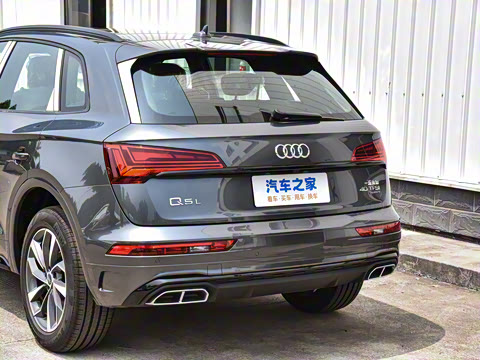 2024�� 40 TFSI ����������