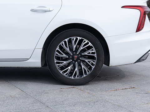 2025�� 2.0T �Զ������