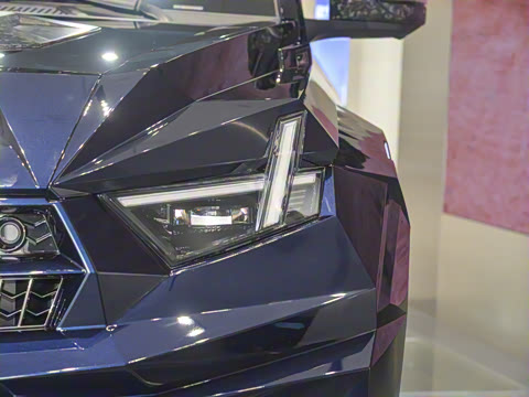 2025�� M900 ������