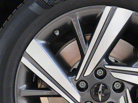 2025�� 2.5T ����������