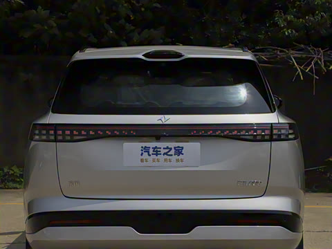 2025�� 210Ultra�Ǽݰ� 6��