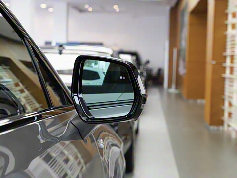 2025�� 2.0T ������