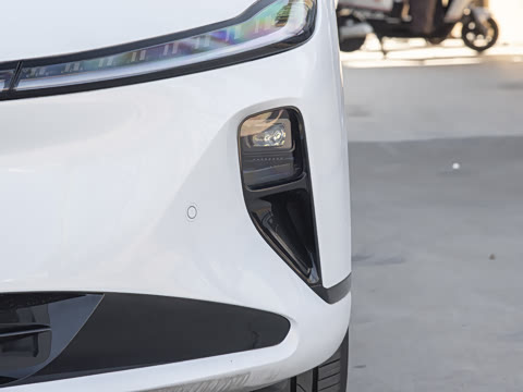 2025�� ��������� 710�콢��