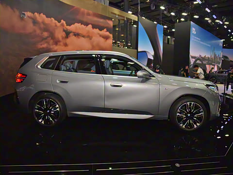 2025�� xDrive30L ������ M�˶���װ