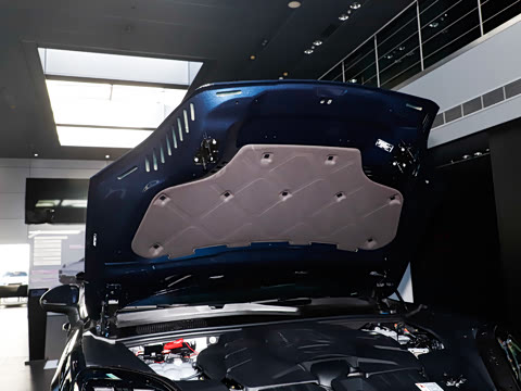 2025�� Cayenne 3.0T