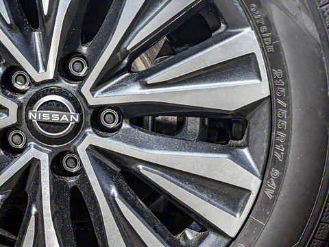 2022�� 2.0L XL-Upr ������