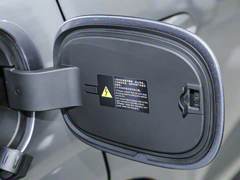 2025�� EV 605�캽Pro��