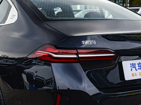 2024�� 530Li ������ M�˶���װ