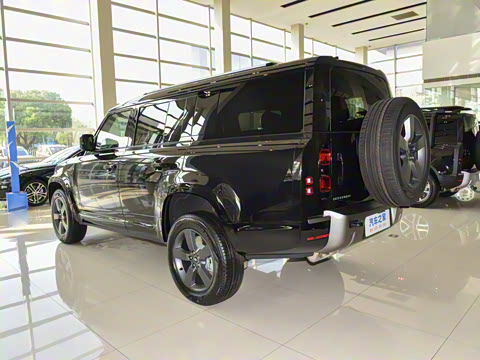 2025�� 130 3.0T P400 ����������