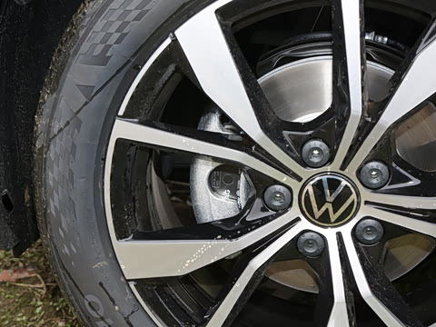 2025�� 300TSI DSG���������