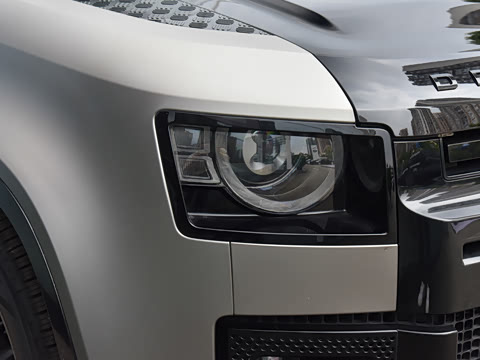 2025�� 110 3.0T P400 X