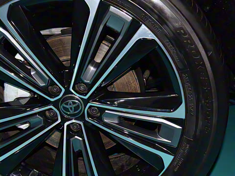 2025�� 560 ����Max��