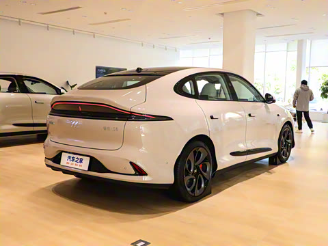 2025�� ����������������