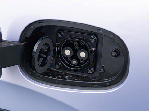 2025�� 410km ��Ϭ������