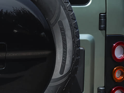 2024�� 2.0T ̽�ռ�