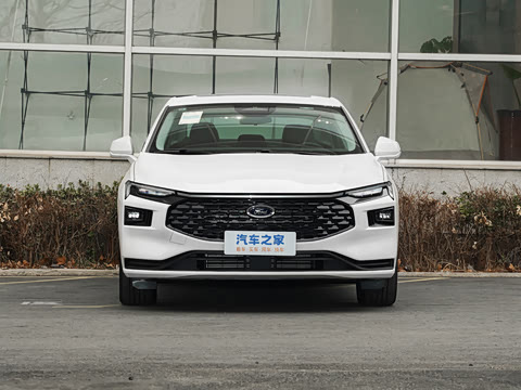 2025�� 1.5T EcoBoost E �춯 ������