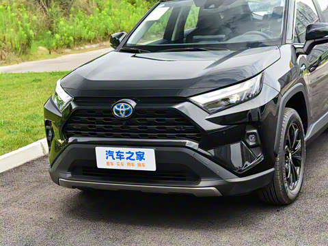 2023�� ˫�� 2.5L E-CVT������ӢPlus��