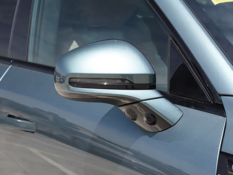 2025�� 680 ������������ Max