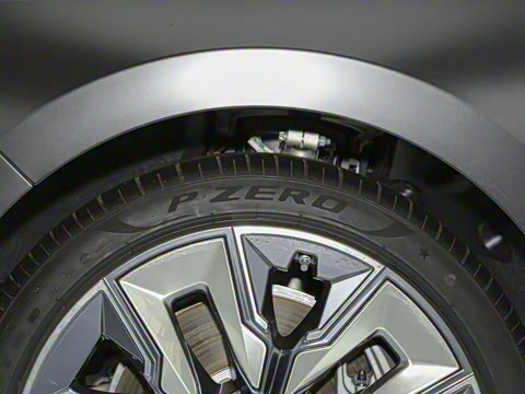 2023�� 740Li ������ ������װ