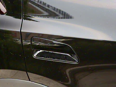 2025�� 305km ������