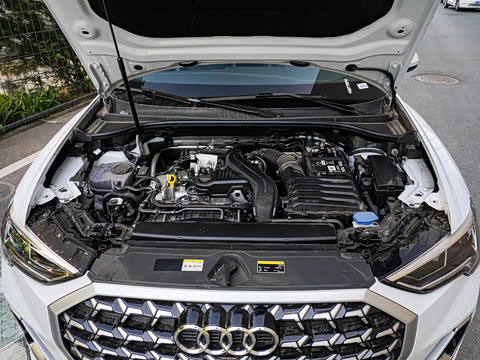 2025�� quattro 45�����ذ� 35TFSI ʱ�ж�����