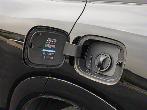 2025�� EV 670KM�����״��콢��