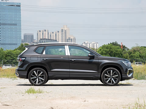 2025�� 300TSI ������°�