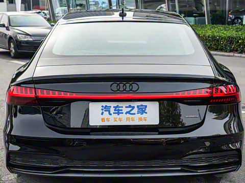 2025�� 55 TFSI quattro ������