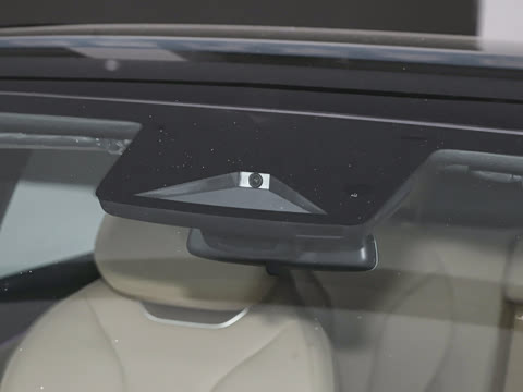 2025�� 560MAX 185kW