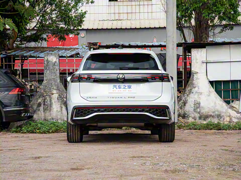 2024�� PRO 330TSI ����R-Line�����