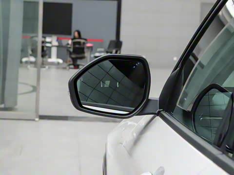 2025�� 2.3T EcoBoost ������Խ�� 5��