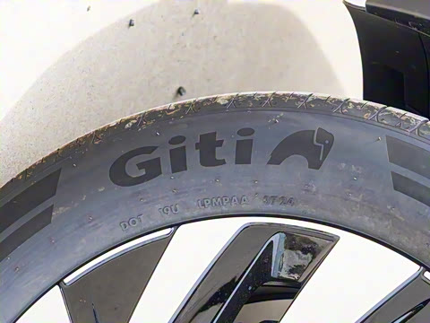 2025�� ���ڿ� 300TSI �Զ��������ڰ�