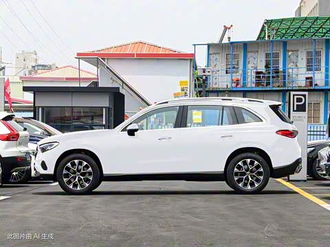 2024�� GLC 260 L 4MATIC ������ 5��