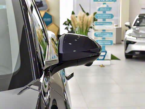 2025�� 210Max���̰� 5��