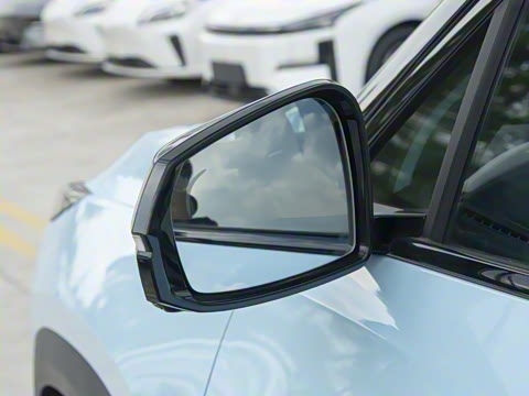 2024�� 1.5T 115km ���˻�Ӱ ���ڰ�